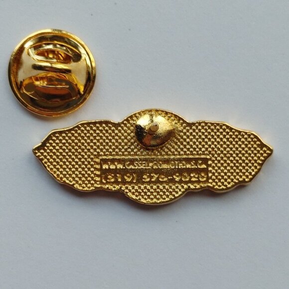 Double R Leather Co. Saddles PIN Enamel Pin - Picture 2 of 4